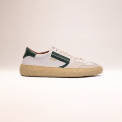  PURAAI sneakers...